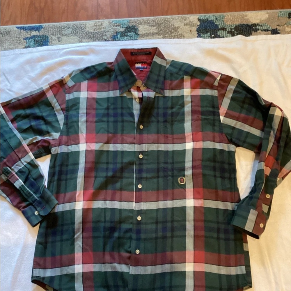 Vintage Tommy Hilfiger Green and Red Collard Button Down Shirt